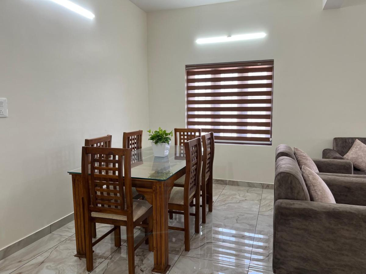 Solomon Apartments,Alappuzha Beach. Εξωτερικό φωτογραφία