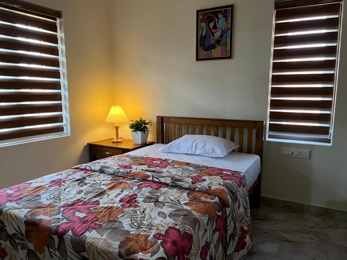 Solomon Apartments,Alappuzha Beach. Εξωτερικό φωτογραφία
