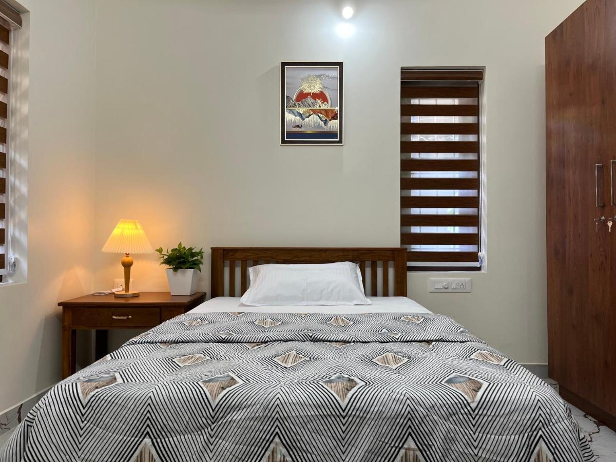 Solomon Apartments,Alappuzha Beach. Εξωτερικό φωτογραφία