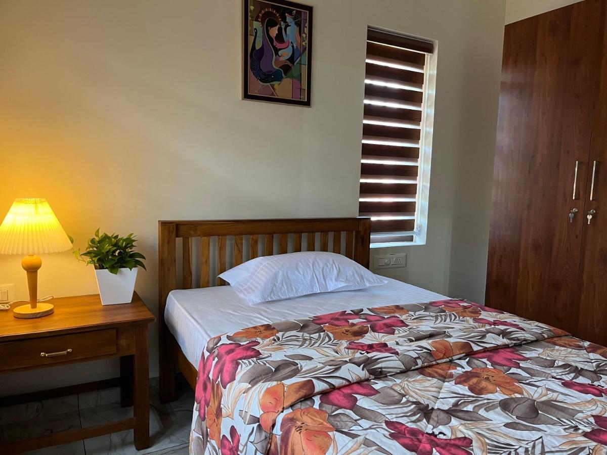 Solomon Apartments,Alappuzha Beach. Εξωτερικό φωτογραφία