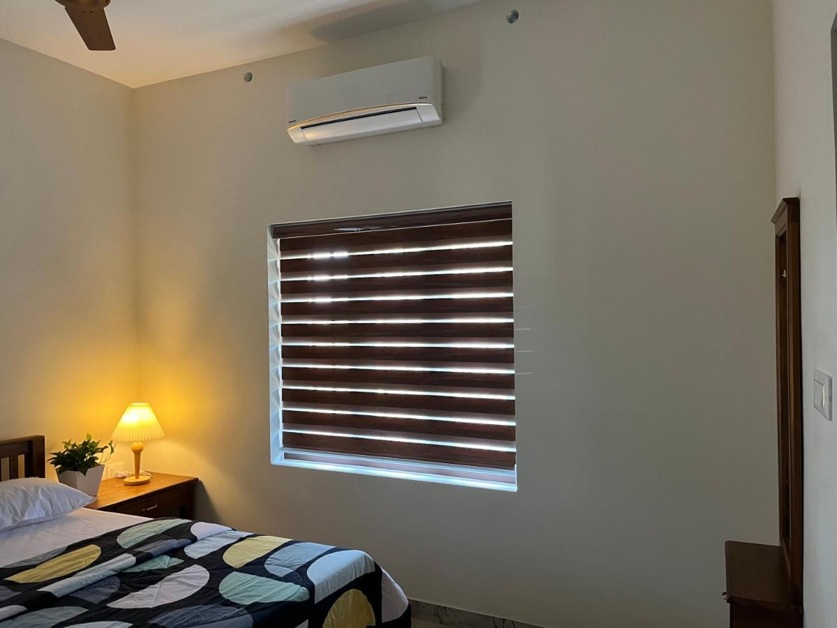 Solomon Apartments,Alappuzha Beach. Εξωτερικό φωτογραφία