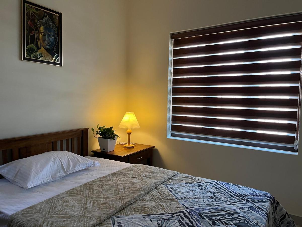 Solomon Apartments,Alappuzha Beach. Εξωτερικό φωτογραφία