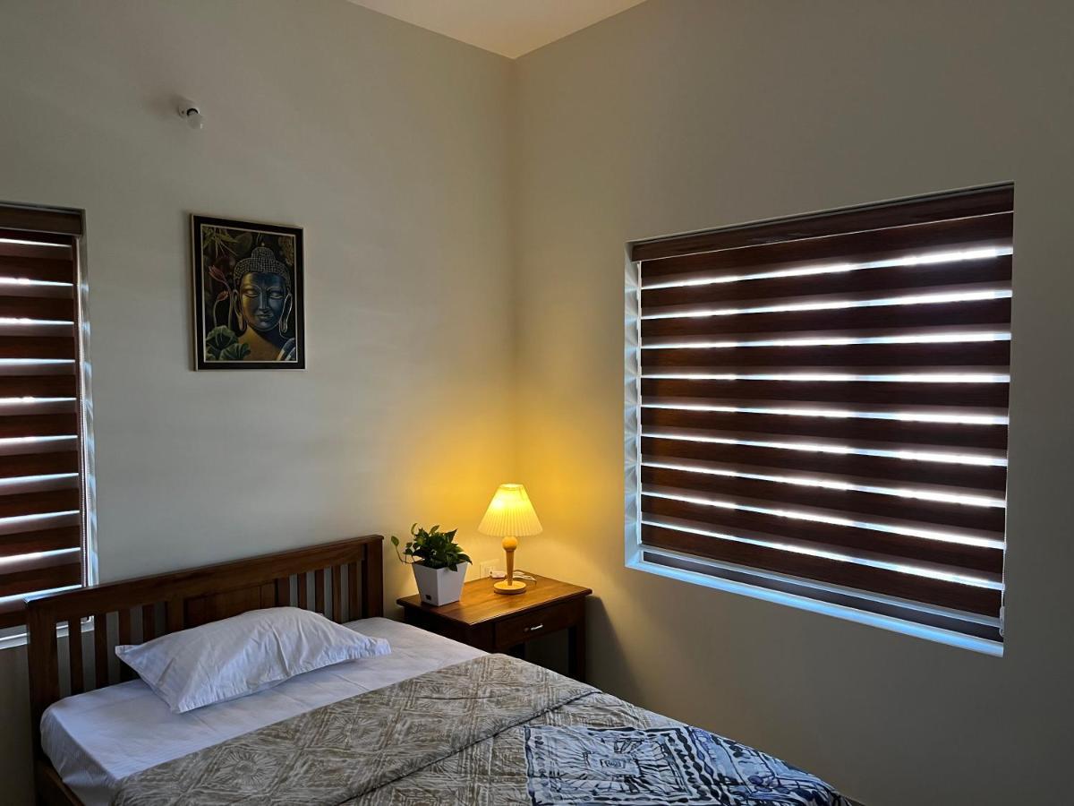 Solomon Apartments,Alappuzha Beach. Εξωτερικό φωτογραφία