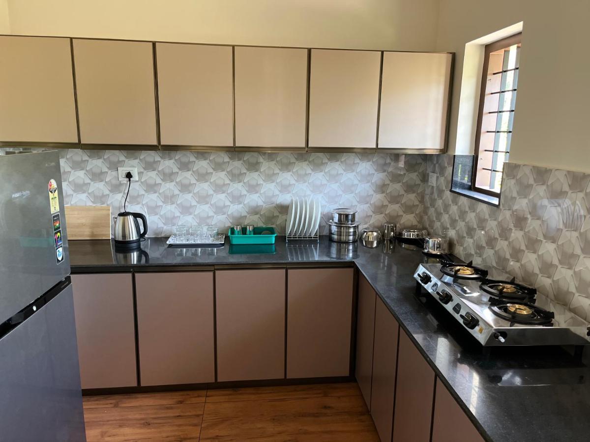 Solomon Apartments,Alappuzha Beach. Εξωτερικό φωτογραφία